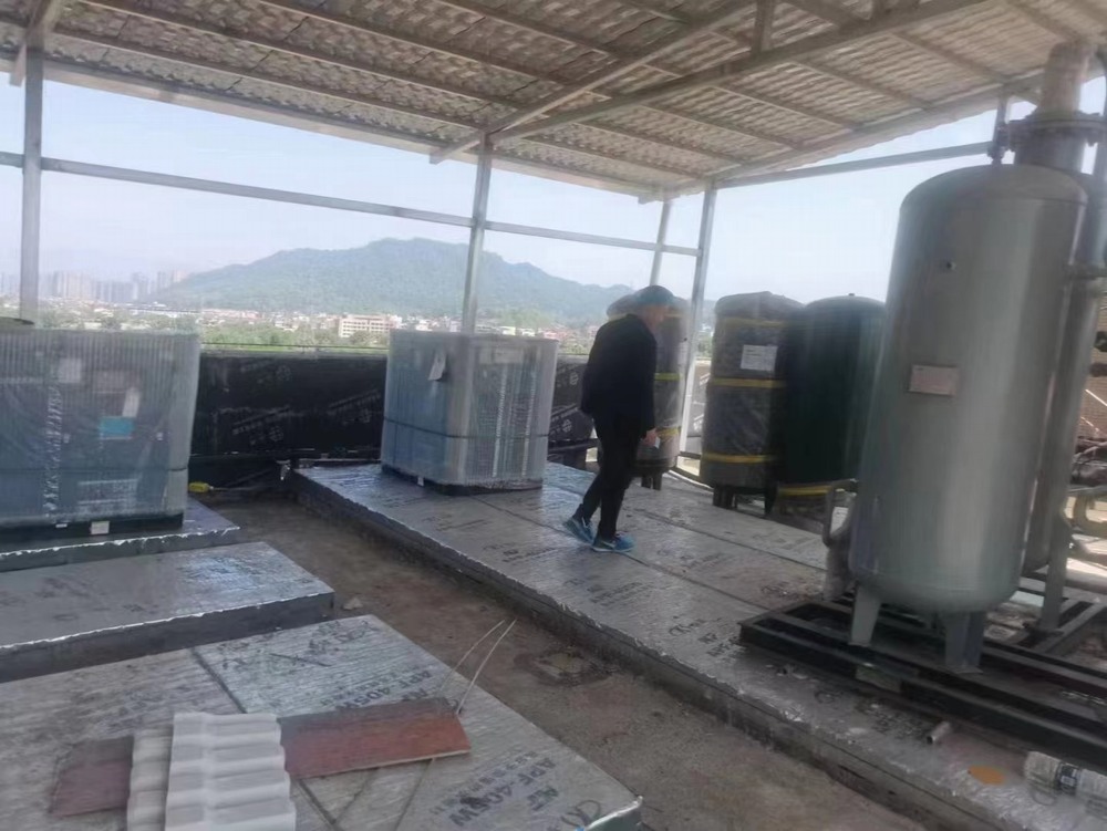 �Lɳ�Չ��C �⹲������